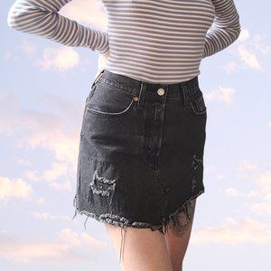 Distressed Denim Mini Skirt | Levi's (like NEW)